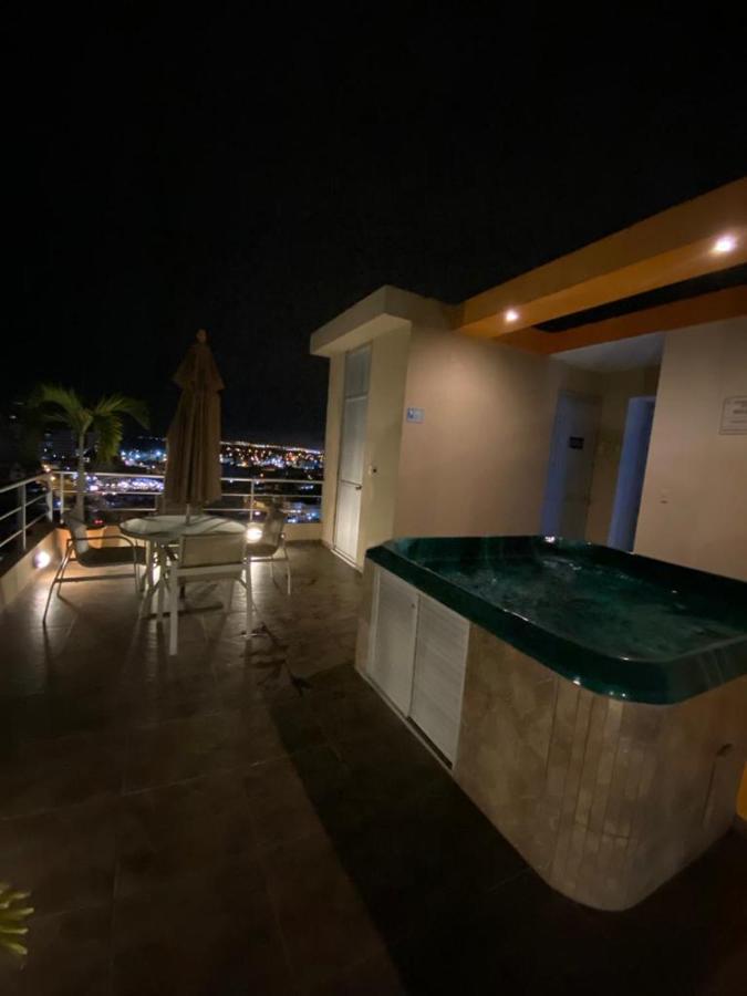 Comodo Apartamento Con Vista Al Mar. Salinas  Exterior photo